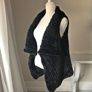 Amaryllis Black Faux Fur Vest